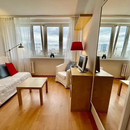Palace 4 Wifi 65'tv Netflix Hbogo Appletv Apartment