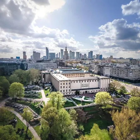 Palace 4 Wifi 65'tv Netflix Hbogo Appletv Varsovia