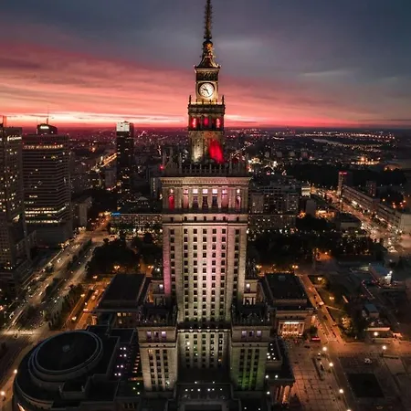 Palace 4 Wifi 65'tv Netflix Hbogo Appletv * Varsovie