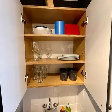 Palace 4 Wifi 65'tv Netflix Hbogo Appletv Apartment *